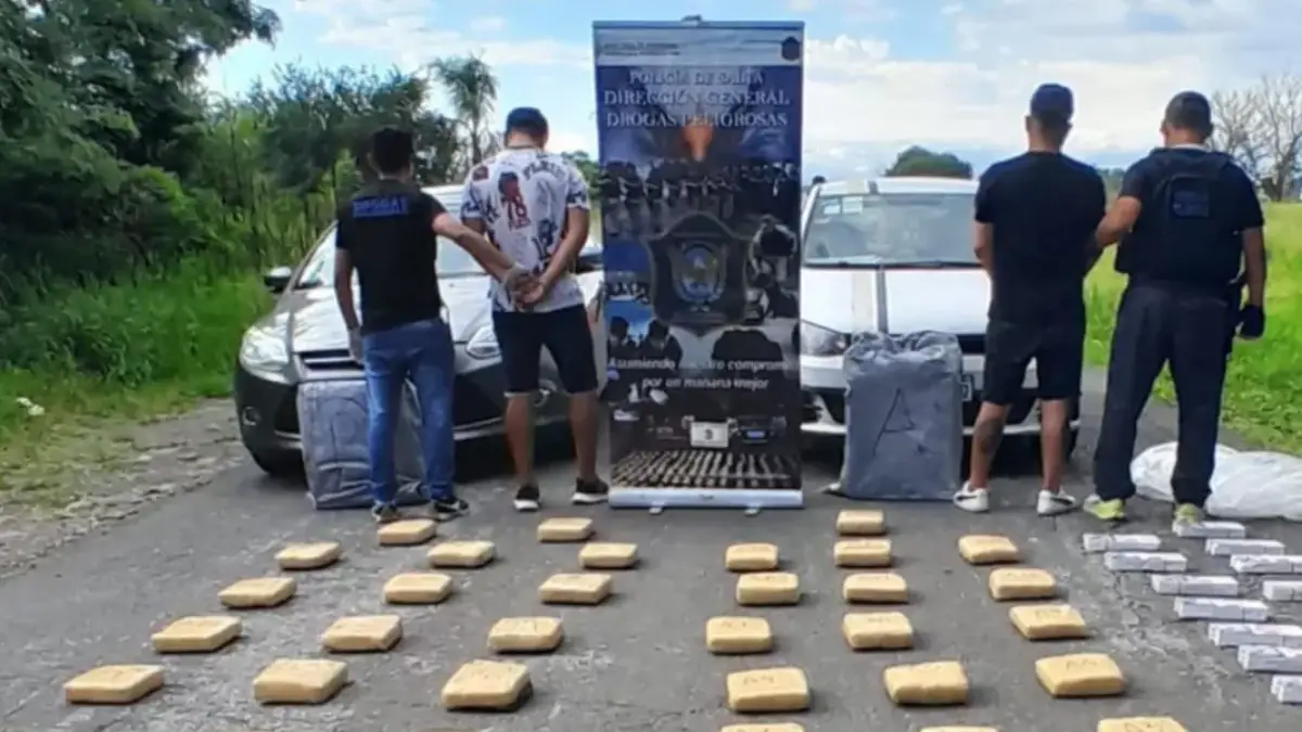 Policía - Marihuana