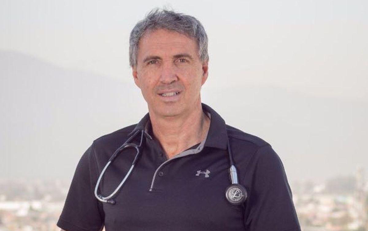 médico