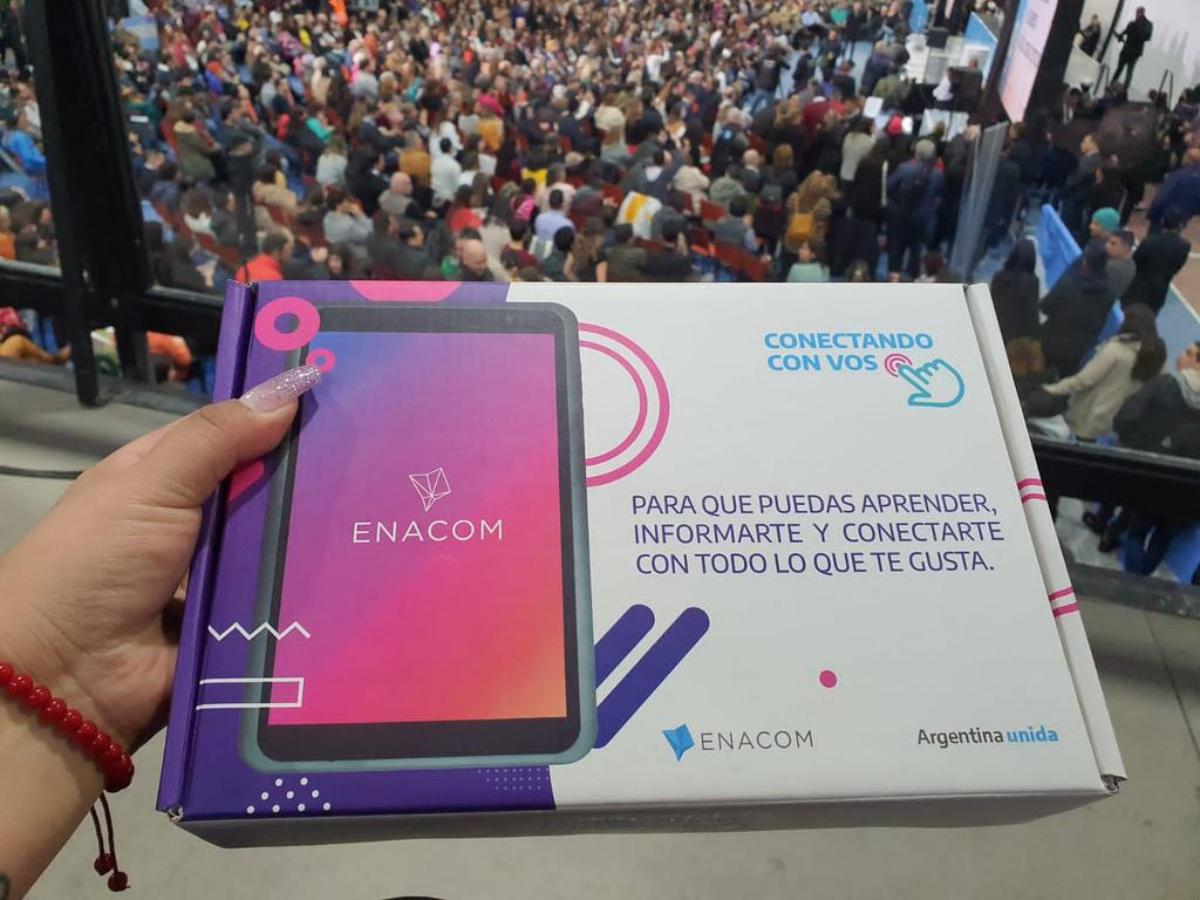 Tablets Enacom