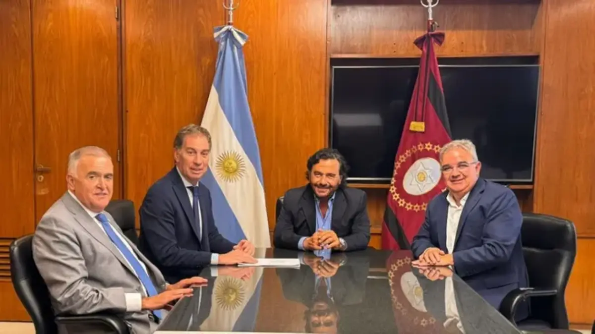 Santilli con Gobernadores