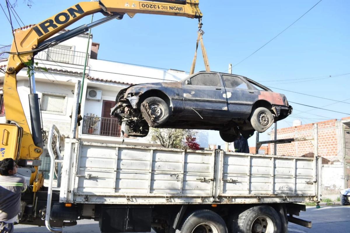 Auto abandonado