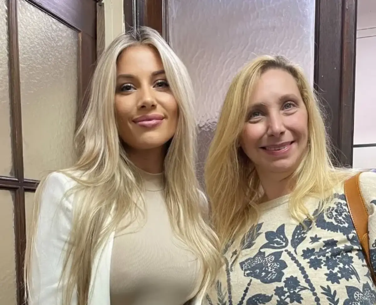 Alba Quintar - Karina Milei