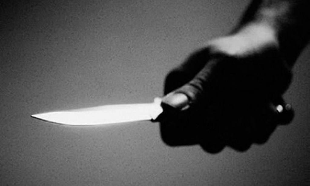 Mujer cuchillo