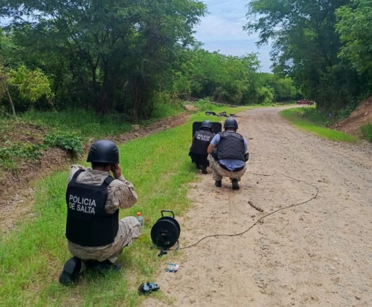 Policías Explosivos