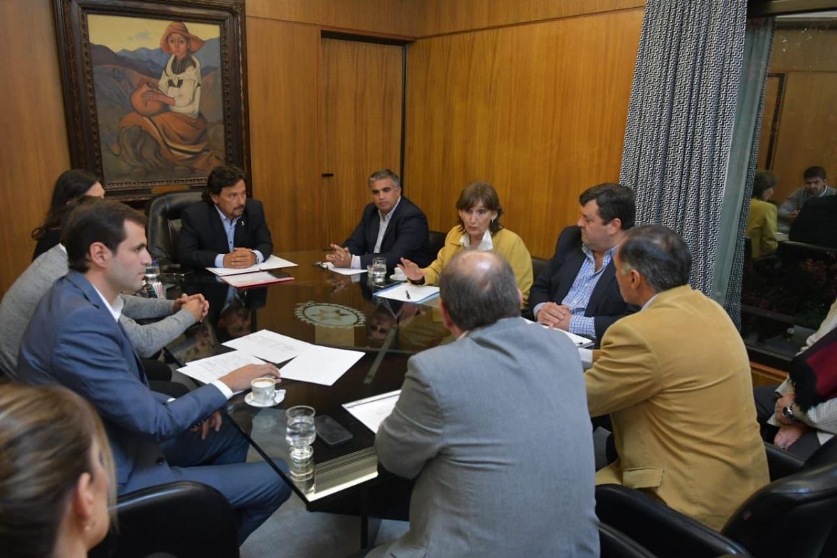 Saenz con diputados