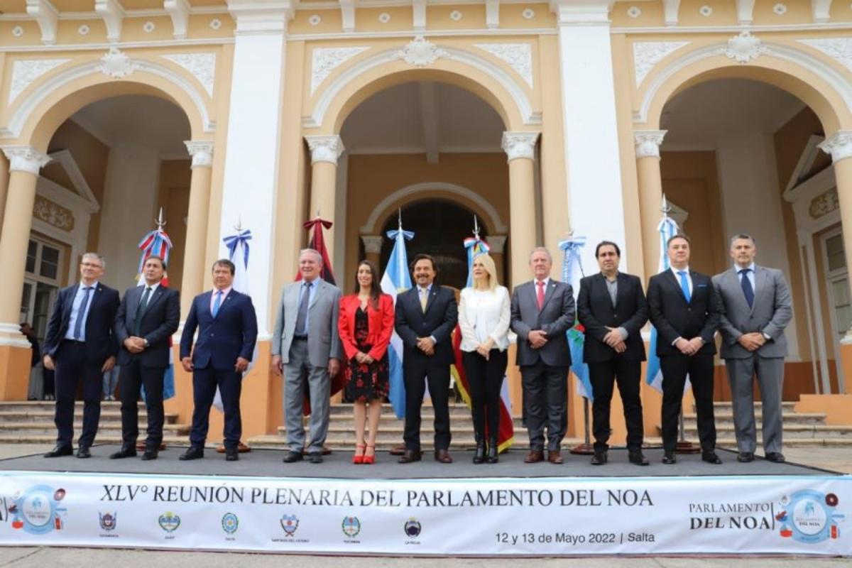 Parlamento del NOA