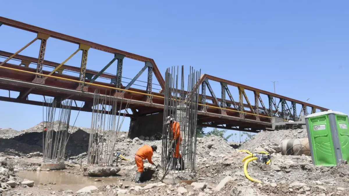 Puente Río Vaqueros