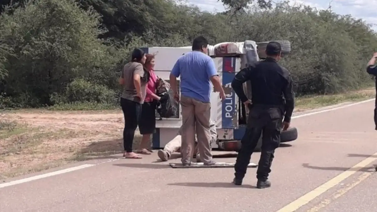 Policía Vuelco