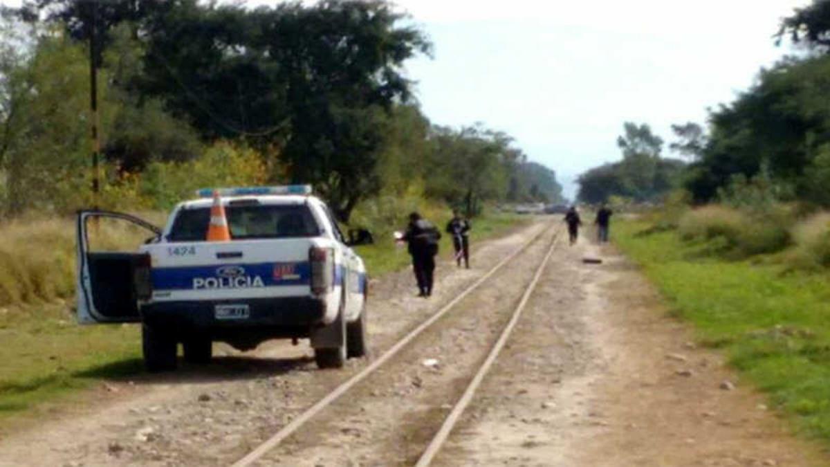 Policía descampado