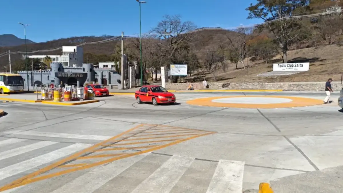 Acceso Cerro San Bernardo