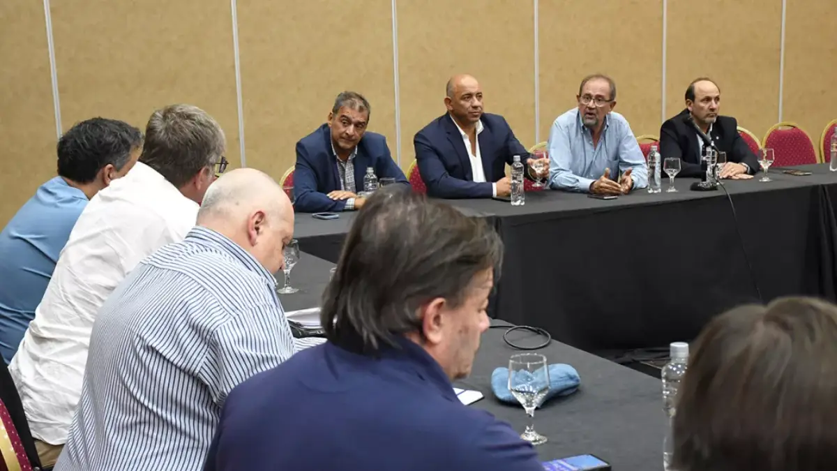 Gobierno - Círculo Médico